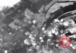 Image Bombardement de Gerolstein Allemagne par bombardiers US Gerolstein Allemagne, 1945, de la seconde 20 séquences d'archives historiques vidéo 65675037591