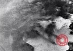 Image Bombardement de Gerolstein Allemagne par bombardiers US Gerolstein Allemagne, 1945, de la seconde 30 séquences d'archives historiques vidéo 65675037591
