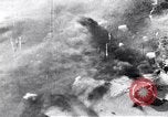 Image Bombardement de Gerolstein Allemagne par bombardiers US Gerolstein Allemagne, 1945, de la seconde 38 séquences d'archives historiques vidéo 65675037591