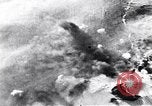 Image Bombardement de Gerolstein Allemagne par bombardiers US Gerolstein Allemagne, 1945, de la seconde 39 séquences d'archives historiques vidéo 65675037591