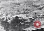 Image Bombardement de Gerolstein Allemagne par bombardiers US Gerolstein Allemagne, 1945, de la seconde 43 séquences d'archives historiques vidéo 65675037591