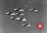 Standbild 8th US Air Force Bombardierung Dresden in Zweiten Weltkrieg Dresden Deutschland, 1945, aus Sekunde 12 historischem Filmmaterial Videoclip 65675037596