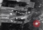 Standbild 8th US Air Force Bombardierung Dresden in Zweiten Weltkrieg Dresden Deutschland, 1945, aus Sekunde 41 historischem Filmmaterial Videoclip 65675037596