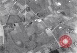 Standbild 8th US Air Force Bombardierung Dresden in Zweiten Weltkrieg Dresden Deutschland, 1945, aus Sekunde 44 historischem Filmmaterial Videoclip 65675037596