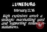Standbild Zweiten Weltkrieg Bombardierung von Luneburg Luneburg Deutschland, 1945, aus Sekunde 1 historischem Filmmaterial Videoclip 65675037597