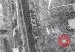 Standbild Zweiten Weltkrieg Bombardierung von Luneburg Luneburg Deutschland, 1945, aus Sekunde 16 historischem Filmmaterial Videoclip 65675037597