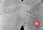 Standbild Zweiten Weltkrieg Bombardierung von Luneburg Luneburg Deutschland, 1945, aus Sekunde 25 historischem Filmmaterial Videoclip 65675037597