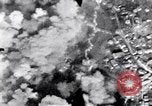Standbild Zweiten Weltkrieg Bombardierung von Luneburg Luneburg Deutschland, 1945, aus Sekunde 42 historischem Filmmaterial Videoclip 65675037597