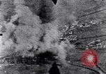 Standbild Zweiten Weltkrieg Bombardierung von Luneburg Luneburg Deutschland, 1945, aus Sekunde 52 historischem Filmmaterial Videoclip 65675037597
