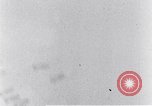 Standbild riesige Explosionen während Uelzen Bombardierung Uelzen Deutschland, 1945, aus Sekunde 31 historischem Filmmaterial Videoclip 65675037598