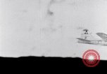 Standbild American B-17 Flugzeuge bombardieren Berlin Berlin Deutschland, 1945, aus Sekunde 11 historischem Filmmaterial Videoclip 65675037600