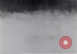 Standbild American B-17 Flugzeuge bombardieren Berlin Berlin Deutschland, 1945, aus Sekunde 21 historischem Filmmaterial Videoclip 65675037600