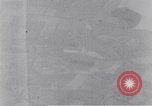 Standbild American B-17 Flugzeuge bombardieren Berlin Berlin Deutschland, 1945, aus Sekunde 24 historischem Filmmaterial Videoclip 65675037600
