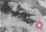 Standbild US B-17 Flugzeuge bombardieren German Submarine Yard Bremen Deutschland, 1945, aus Sekunde 32 historischem Filmmaterial Videoclip 65675037601