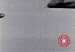 Standbild US B-17 Flugzeuge bombardieren German Submarine Yard Bremen Deutschland, 1945, aus Sekunde 36 historischem Filmmaterial Videoclip 65675037601