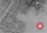 Standbild US B-17 Flugzeuge bombardieren German Submarine Yard Bremen Deutschland, 1945, aus Sekunde 55 historischem Filmmaterial Videoclip 65675037601
