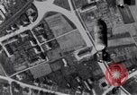 Immagine di Ingolstadt munizioni impianto distrutta nella seconda guerra mondiale Ingolstadt Germania, 1945, secondo 18 filmato di repertorio 65675037602
