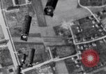 Immagine di Ingolstadt munizioni impianto distrutta nella seconda guerra mondiale Ingolstadt Germania, 1945, secondo 21 filmato di repertorio 65675037602