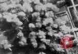 Immagine di Ingolstadt munizioni impianto distrutta nella seconda guerra mondiale Ingolstadt Germania, 1945, secondo 38 filmato di repertorio 65675037602
