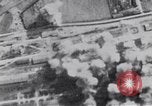 Immagine di Ingolstadt munizioni impianto distrutta nella seconda guerra mondiale Ingolstadt Germania, 1945, secondo 39 filmato di repertorio 65675037602