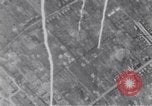 Immagine di Bombardamento americano di Neumunster ferroviaria Germania Neumunster Germania, 1945, secondo 20 filmato di repertorio 65675037603
