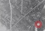 Immagine di Bombardamento americano di Neumunster ferroviaria Germania Neumunster Germania, 1945, secondo 22 filmato di repertorio 65675037603