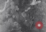 Immagine di Bombardamento americano di Neumunster ferroviaria Germania Neumunster Germania, 1945, secondo 27 filmato di repertorio 65675037603