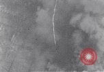 Immagine di Bombardamento americano di Neumunster ferroviaria Germania Neumunster Germania, 1945, secondo 31 filmato di repertorio 65675037603