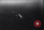 Standbild deutsche Ju-87 Stuka dive Bomber angreifen Westerplatte Danzig Polen, 1939, aus Sekunde 23 historischem Filmmaterial Videoclip 65675037614