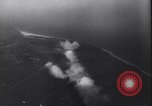 Standbild deutsche Ju-87 Stuka dive Bomber angreifen Westerplatte Danzig Polen, 1939, aus Sekunde 45 historischem Filmmaterial Videoclip 65675037614
