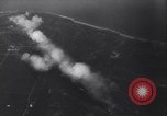 Standbild deutsche Ju-87 Stuka dive Bomber angreifen Westerplatte Danzig Polen, 1939, aus Sekunde 55 historischem Filmmaterial Videoclip 65675037614