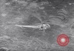 Standbild H-6 Helikopter Luzon Philippinen, 1945, aus Sekunde 16 historischem Filmmaterial Videoclip 65675037632