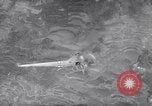 Standbild H-6 Helikopter Luzon Philippinen, 1945, aus Sekunde 20 historischem Filmmaterial Videoclip 65675037632