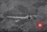 Standbild H-6 Helikopter Luzon Philippinen, 1945, aus Sekunde 41 historischem Filmmaterial Videoclip 65675037632