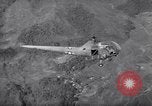 Standbild H-6 Helikopter Luzon Philippinen, 1945, aus Sekunde 42 historischem Filmmaterial Videoclip 65675037632