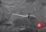 Standbild H-6 Helikopter Luzon Philippinen, 1945, aus Sekunde 50 historischem Filmmaterial Videoclip 65675037632