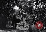 Standbild Captain R D Underwood Shingbwiyang Birma, 1945, aus Sekunde 11 historischem Filmmaterial Videoclip 65675037637