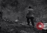 Standbild Sergent Bremer Shingbwiyang Birma, 1945, aus Sekunde 38 historischem Filmmaterial Videoclip 65675037638
