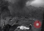 Standbild Sergent Bremer Shingbwiyang Birma, 1945, aus Sekunde 58 historischem Filmmaterial Videoclip 65675037638