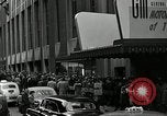 Standbild Motorama auto show New York City USA, 1953, aus Sekunde 12 historischem Filmmaterial Videoclip 65675037642