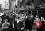 Standbild Motorama auto show New York City USA, 1953, aus Sekunde 26 historischem Filmmaterial Videoclip 65675037642