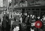 Standbild Motorama auto show New York City USA, 1953, aus Sekunde 39 historischem Filmmaterial Videoclip 65675037642