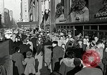 Standbild Motorama auto show New York City USA, 1953, aus Sekunde 49 historischem Filmmaterial Videoclip 65675037642