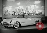 Standbild Motorama New York City USA, 1953, aus Sekunde 39 historischem Filmmaterial Videoclip 65675037644