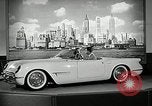 Standbild Motorama New York City USA, 1953, aus Sekunde 43 historischem Filmmaterial Videoclip 65675037644