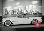 Standbild Motorama New York City USA, 1953, aus Sekunde 46 historischem Filmmaterial Videoclip 65675037644