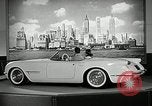 Standbild Motorama New York City USA, 1953, aus Sekunde 56 historischem Filmmaterial Videoclip 65675037644