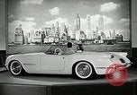 Standbild Motorama New York City USA, 1953, aus Sekunde 57 historischem Filmmaterial Videoclip 65675037644