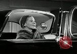 Standbild Motorama New York City USA, 1953, aus Sekunde 34 historischem Filmmaterial Videoclip 65675037645