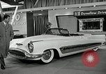 Standbild Motorama Auto Show 1953 New York City USA, 1953, aus Sekunde 14 historischem Filmmaterial Videoclip 65675037646